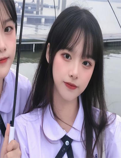 批判的探索《共享床伴》的奥秘震撼人心的：隐藏细节与深层意义